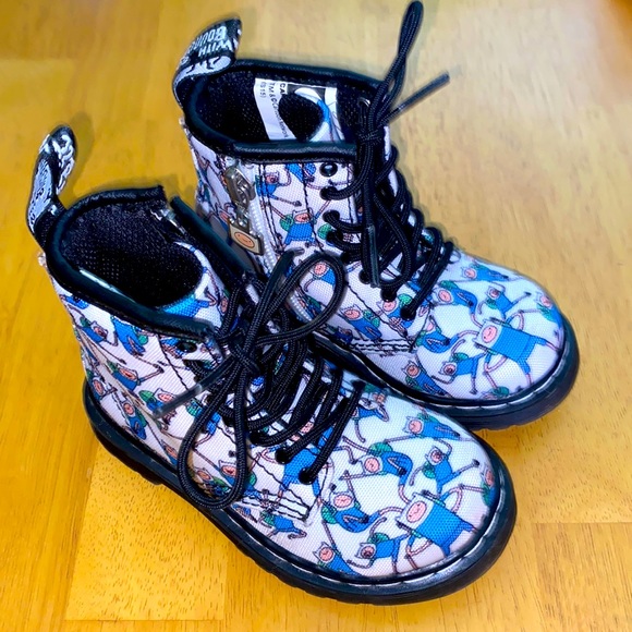 Adventure Time Boots - Picture 1 of 3